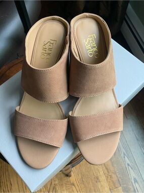 NIB NWT Franco Sarto Real Leather Slip-on Sandal Mule Wedge Sz 8 in Sand